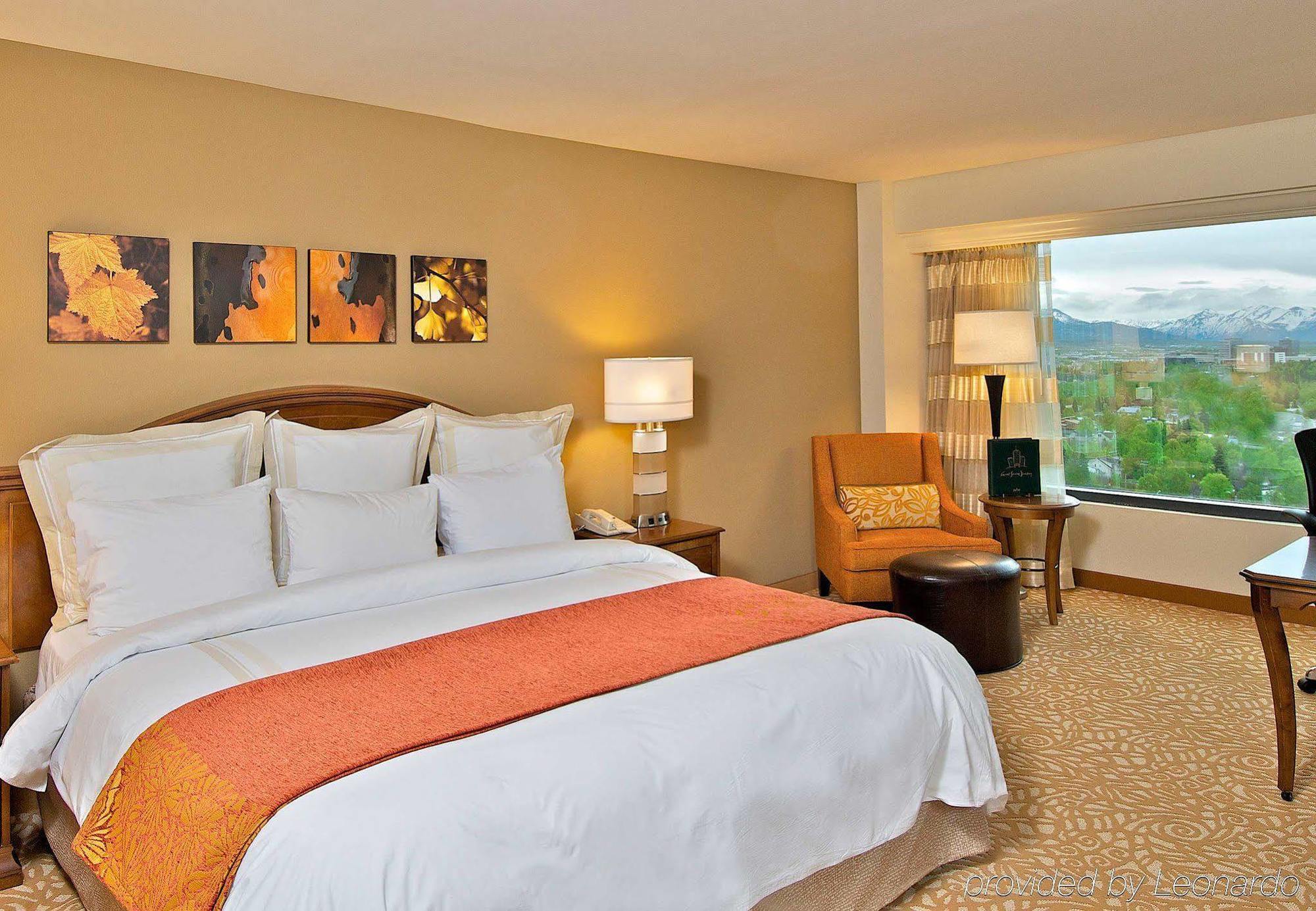 Hotel Marriott Anchorage Downtown Esterno foto
